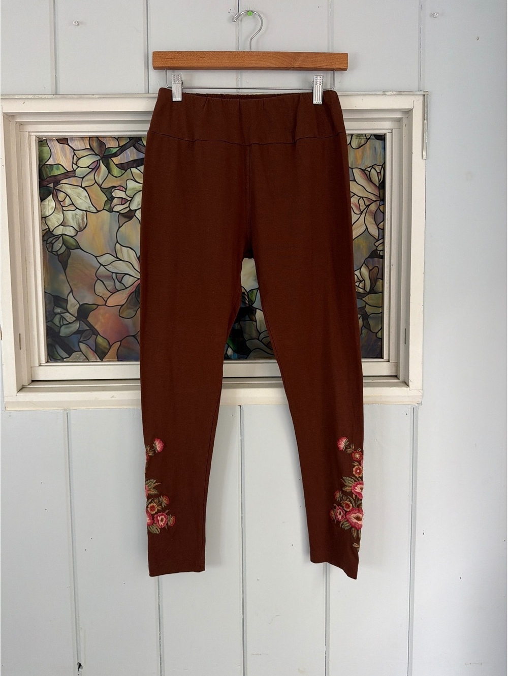 April Cornell embroidered Brown Cotton Spandex Leggings Size M